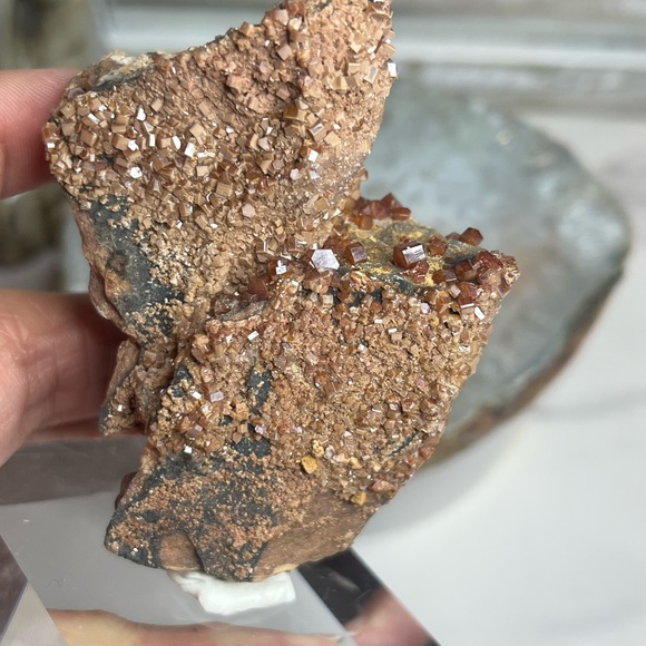 Vanadanite- Morocco 🇲🇦 - Picture 7 of 8